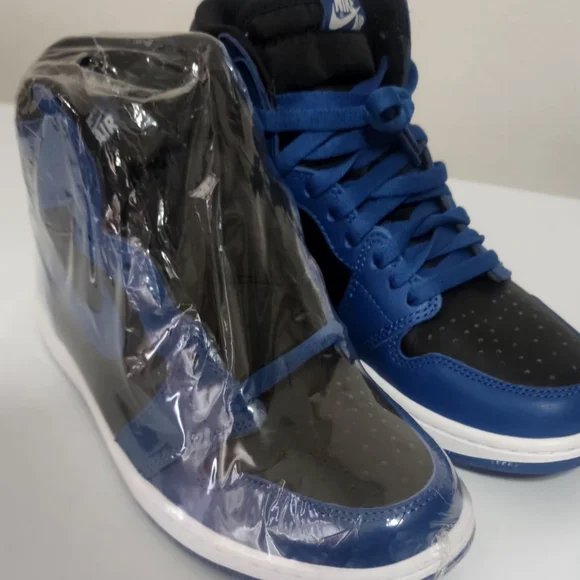 Jordan 1 Retro High OG Dark Marina Blue - Picture 4 of 8